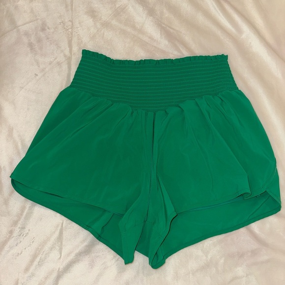 aerie Pants - Green High-Waisted Shorts